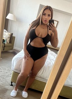 Benny - escort in Riyadh Photo 4 of 5