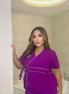 Benny - escort in Riyadh Photo 5 of 5