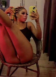 Bennybest - escort in Noida Photo 1 of 14