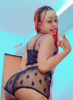 Benty - escort in Pune Photo 1 of 14