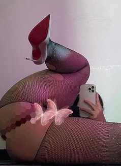 BENZ in Sukhumvit - escort in Bangkok Photo 7 of 9