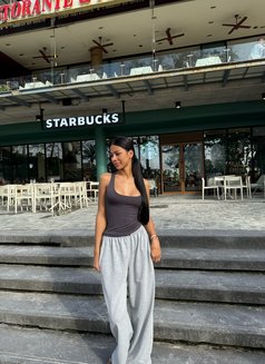 𝐈’𝐦 𝐖𝐞𝐝𝐧𝐞𝐬𝐝𝐚𝐲 🇨🇴 - Dominadora transexual in Phuket Photo 17 of 19