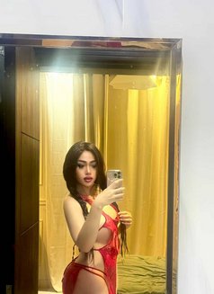 Benz Nattinasar - Transsexual escort in Jeddah Photo 4 of 8