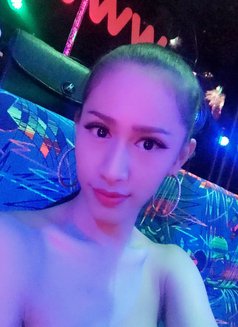 Benz Real Porn - Transsexual escort in Tokyo Photo 5 of 14