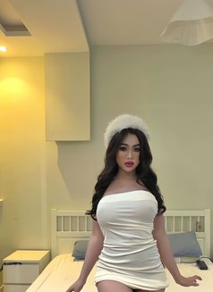 Benz big boobs - Acompañantes transexual in Muscat Photo 4 of 9