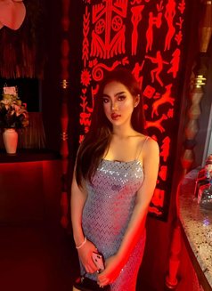 Benz big boobs - Acompañantes transexual in Muscat Photo 7 of 9