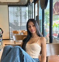 Benz - Dominadora transexual in Phuket