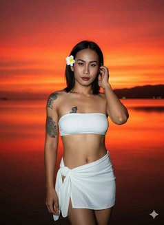 Benzy11top&bott - Transsexual escort in Ajmān Photo 4 of 10