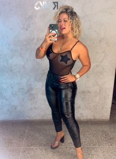 Berek - puta in Paris Photo 6 of 12