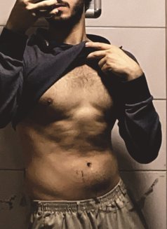 BERKXXL - Male escort in İstanbul Photo 1 of 5