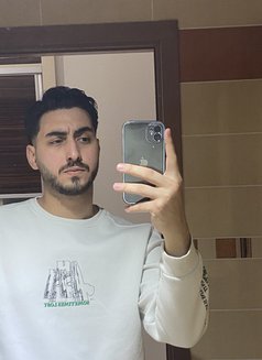 BERKXXL - Male escort in İstanbul Photo 2 of 5