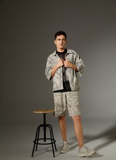 Berkay_bbk - Acompañantes masculino in İstanbul Photo 7 of 11