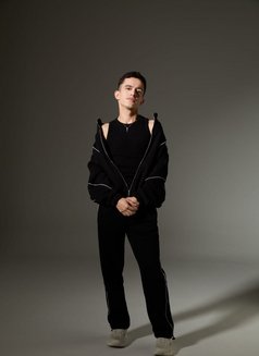 Тимур - Male escort in İstanbul Photo 6 of 8