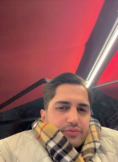 Berknow - Male escort in Baku Photo 5 of 12
