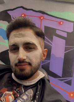 Berknow - Male escort in Baku Photo 13 of 19