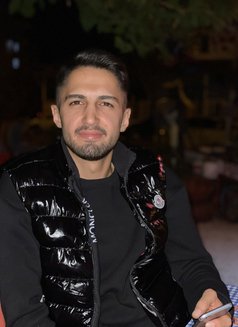 Berknow - Male escort in Baku Photo 15 of 15