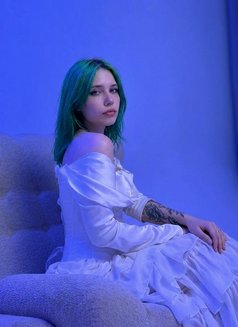 Berrie - escort in Dubai Photo 6 of 6