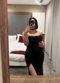 Berry Both 69 - Transsexual escort in Al Manama Photo 10 of 10