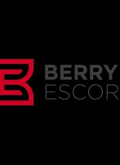 BERRY ESCORT - Agencia de putas in Munich Photo 1 of 4