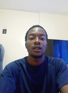 Berry - Male escort in Nairobi Photo 5 of 9