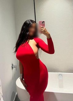 BERRY, NEW ARRIVALS - escort in Gurgaon Photo 1 of 3