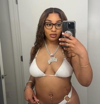 Berry New Escort - escort in Muscat