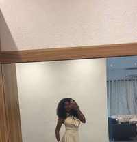 Berry - escort in Cotonou