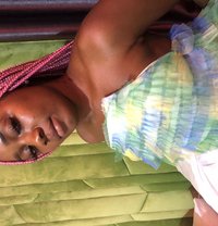 Berry - masseuse in Lagos, Nigeria