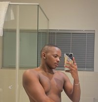 Berryi - Male escort in Al Manama