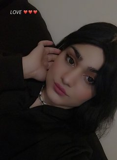 Besan - Transsexual escort in Beirut Photo 7 of 8