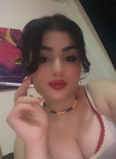 Besan - Acompañantes transexual in Beirut Photo 3 of 7