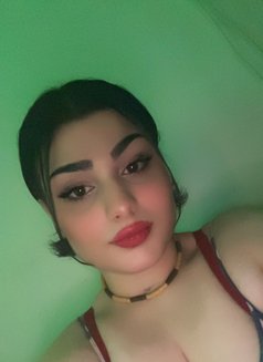 Besan - Transsexual escort in Beirut Photo 11 of 15