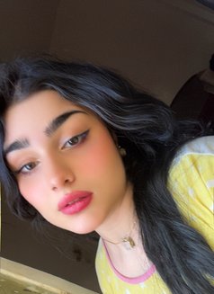 Besan - Transsexual escort in Beirut Photo 28 of 29