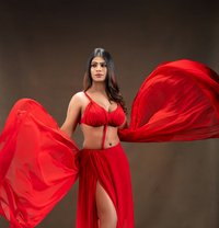 Bessy queen mynaa - Transsexual escort in Chennai Photo 6 of 6