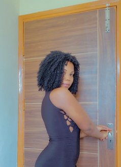 Best African Girls in Chandigarh - Agencia de putas in Chandigarh Photo 2 of 17