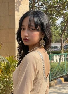 Best and Affordable Rate College Girls - puta in Kathmandu Photo 2 of 4