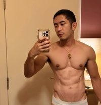 Best Asian - Acompañantes masculino in Bangkok Photo 8 of 8