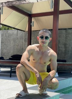 Best Asian - Male escort in Bangkok Photo 8 of 9