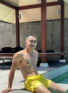 Best Asian - Male escort in Bangkok Photo 9 of 9