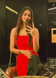 Best Bollywood Mumbai Escort Independen - puta in Mumbai Photo 1 of 1