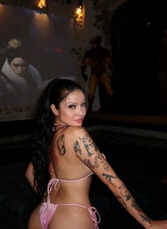 BEST BOOKING TRANS (Available 4 Camshow) - Transsexual escort in Manila Photo 16 of 16
