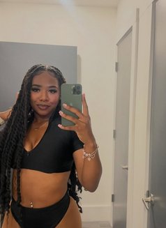 Best - escort in Riyadh Photo 5 of 6