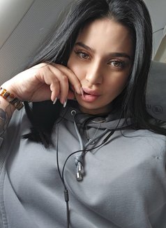 Best Class 100% Trusted Foreigner Escort - escort agency in Pune Photo 2 of 8