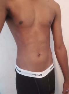 Best Escort Boy - Acompañantes masculino in Colombo Photo 3 of 3