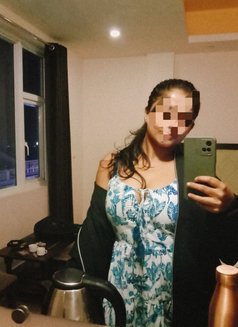 Best Escort Service in Gurgaon - puta in Gurgaon Photo 1 of 3