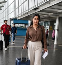 Best Escorts Ever 𝟗𝟏𝟒𝟖𝟕𝟎𝟐𝟔𝟐𝟕 - puta in Hyderabad Photo 1 of 4