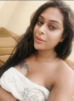 Best Faking and Sucking Grils Top Videos - Transsexual escort in Bangalore Photo 7 of 10
