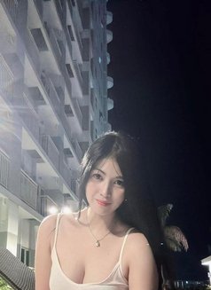 Best GFE - puta in Mumbai Photo 7 of 7