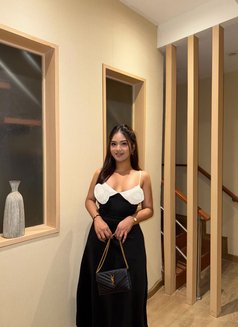 BEST GFE WITH LOTS OF CUM (with poppers) - Transsexual escort in Bangkok Photo 12 of 29