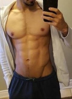 Best Gigolo - Acompañantes masculino in Islamabad Photo 3 of 4